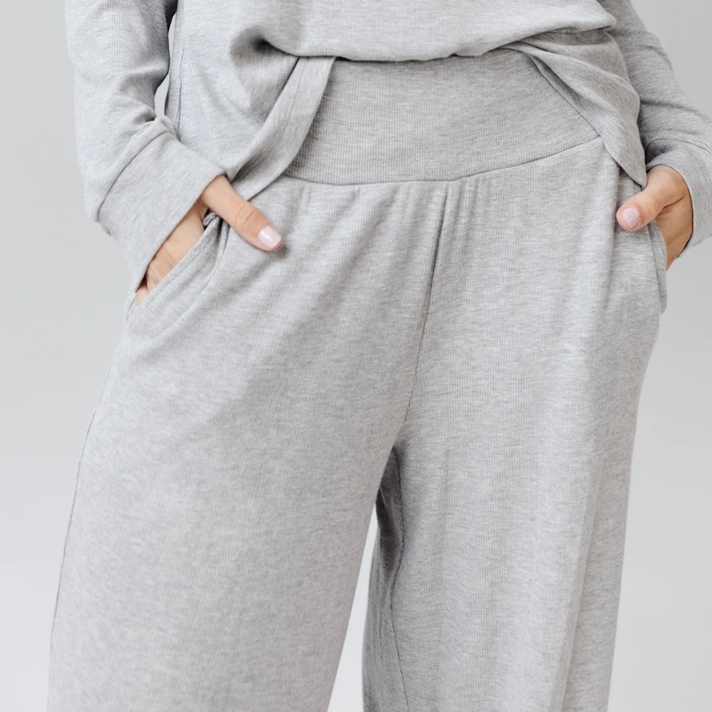 Grey Rib-Knit Lounge Pant - Picture 5 of 6